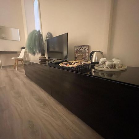 La Violetta Di Parma // Del Ducato Apartment ภายนอก รูปภาพ